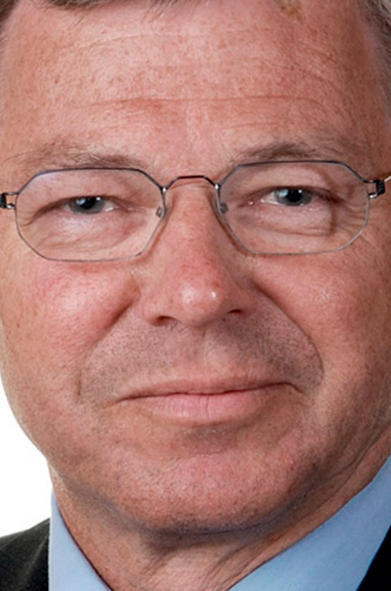 Kjell Magne Bondevik Prime Minister of Norway, club madrid member